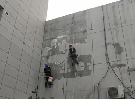 迁安楼顶漏水维修公司分享下迁安外墙防水的注意事项